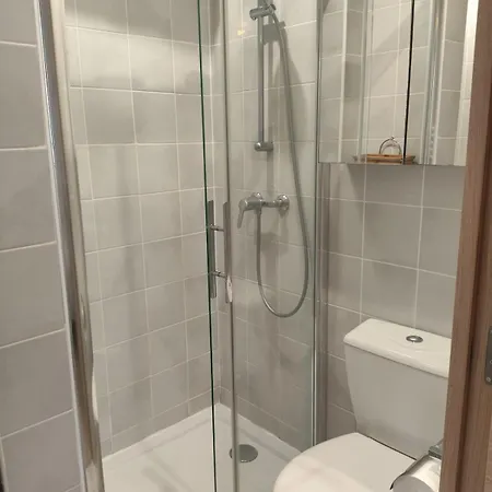 Quartier Vaucelles A * קאין